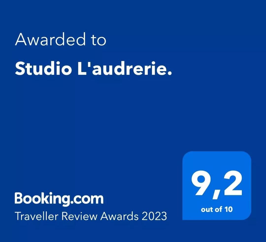 Studio L'Audrerie. Saint-Pardoux-Corbier 외부 사진