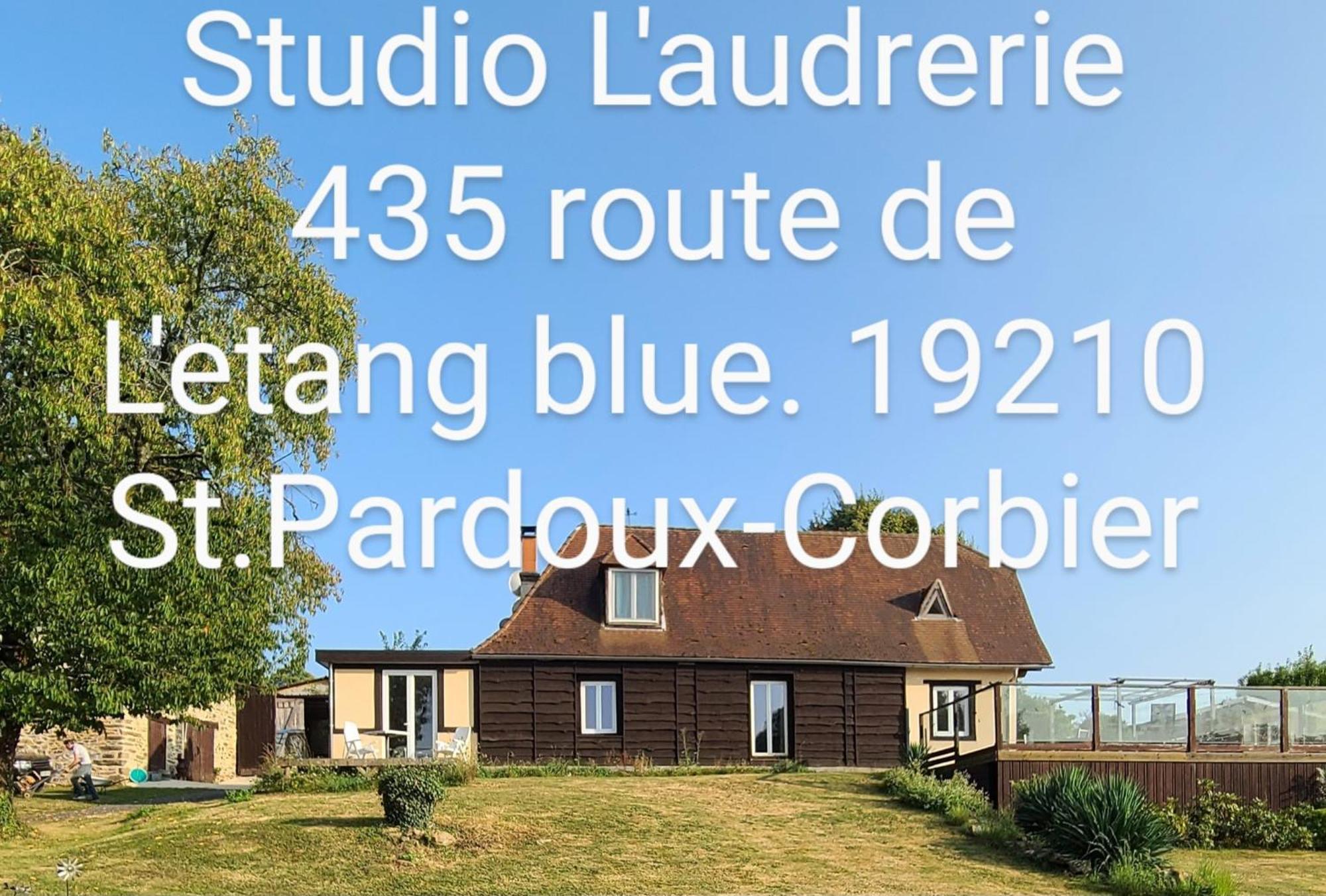 Studio L'Audrerie. Saint-Pardoux-Corbier 외부 사진